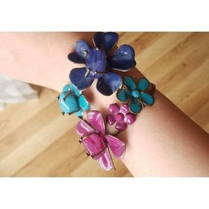 Floral stone bangle
